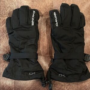 Dakine Black Insulated Gloves